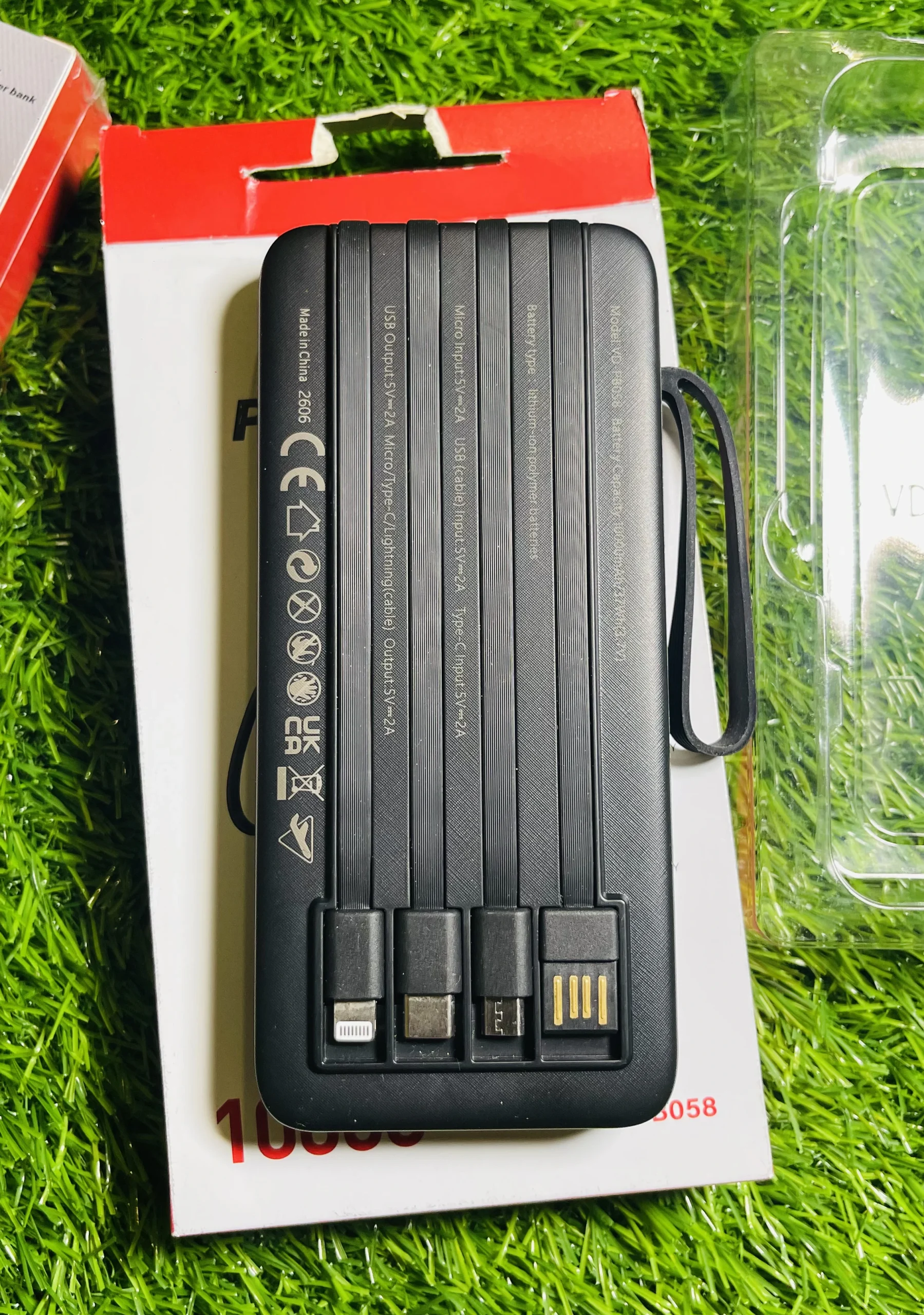 Ven Dens PB058 10000mAh 37W Power Bank With 4 Cable - Image 3